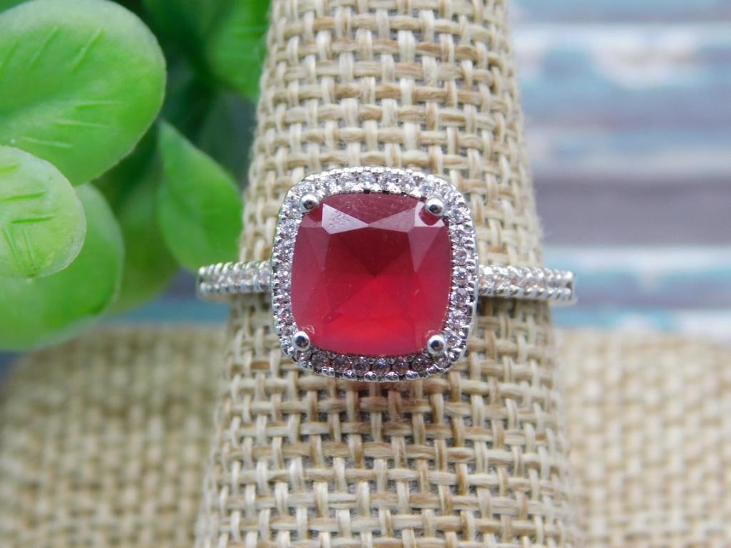 STONE RING ROCK STONE LAPIDARY SPECIMEN: STONE RING ROCK STONE LAPIDARY SPECIMEN