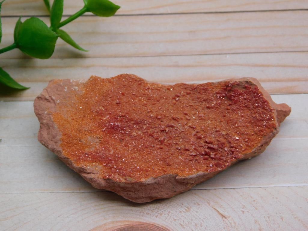 VANADINITE ROCK STONE LAPIDARY SPECIMEN (1 of 2)