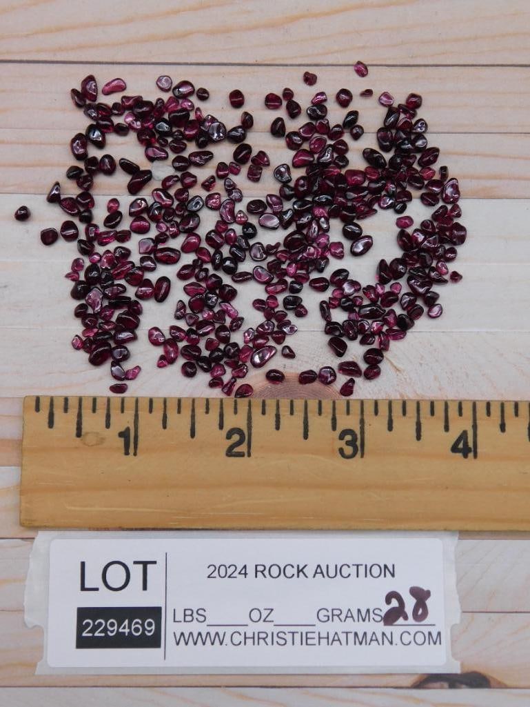 GARNET ROCK STONE LAPIDARY SPECIMEN - 2