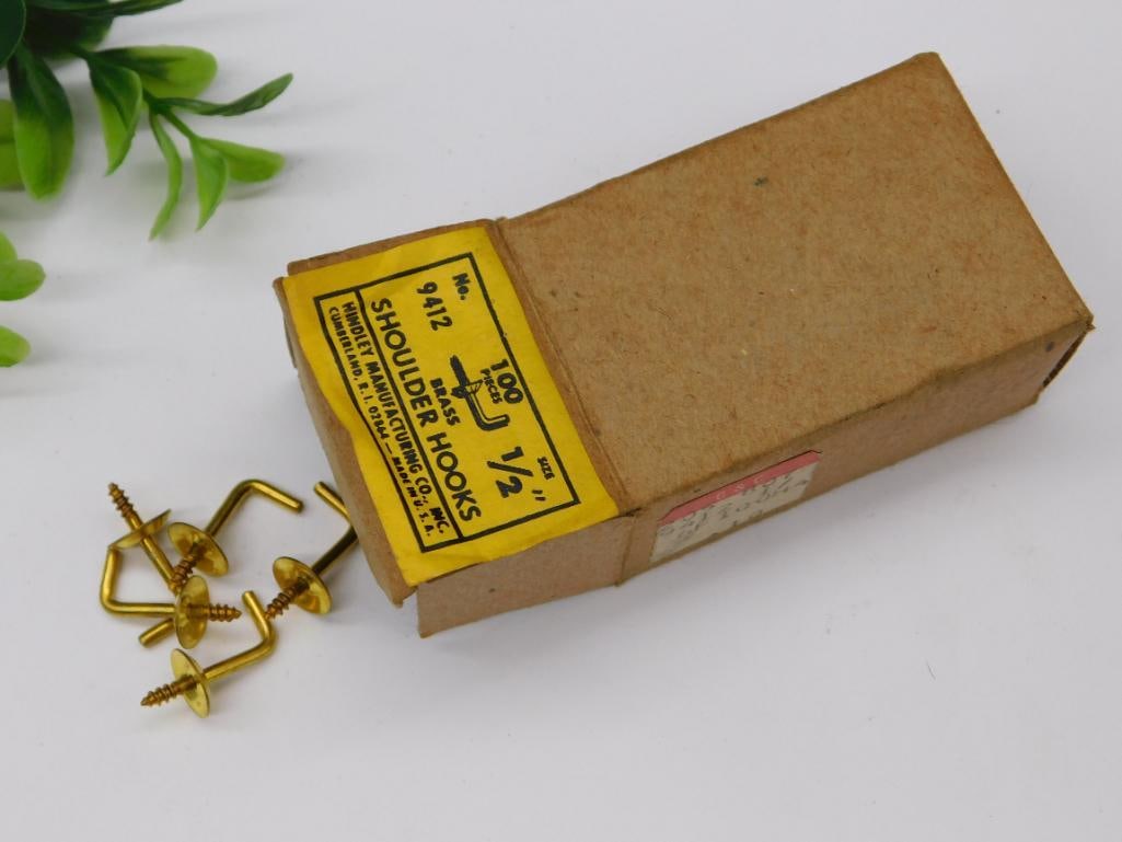 Vintage No. 9412 1/2 Brass Shoulder Hooks with Box: Vintage No. 9412 1/2 Brass Shoulder Hooks with Box