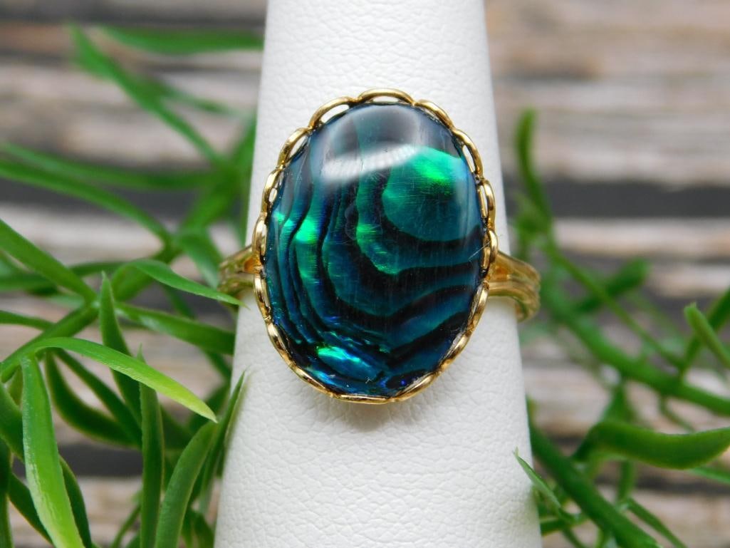 ABALONE ADJUSTABLE RING ROCK STONE LAPIDARY SPECIMEN: ABALONE ADJUSTABLE RING ROCK STONE LAPIDARY SPECIMEN