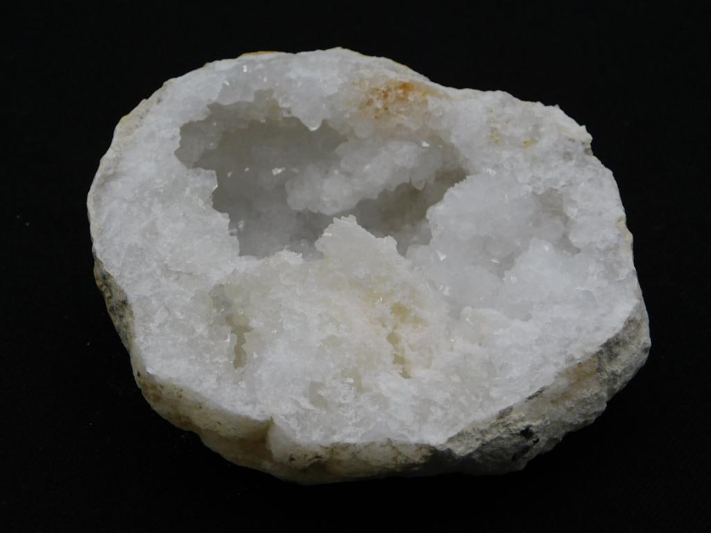 GEODE ROCK STONE LAPIDARY SPECIMEN: GEODE ROCK STONE LAPIDARY SPECIMEN
