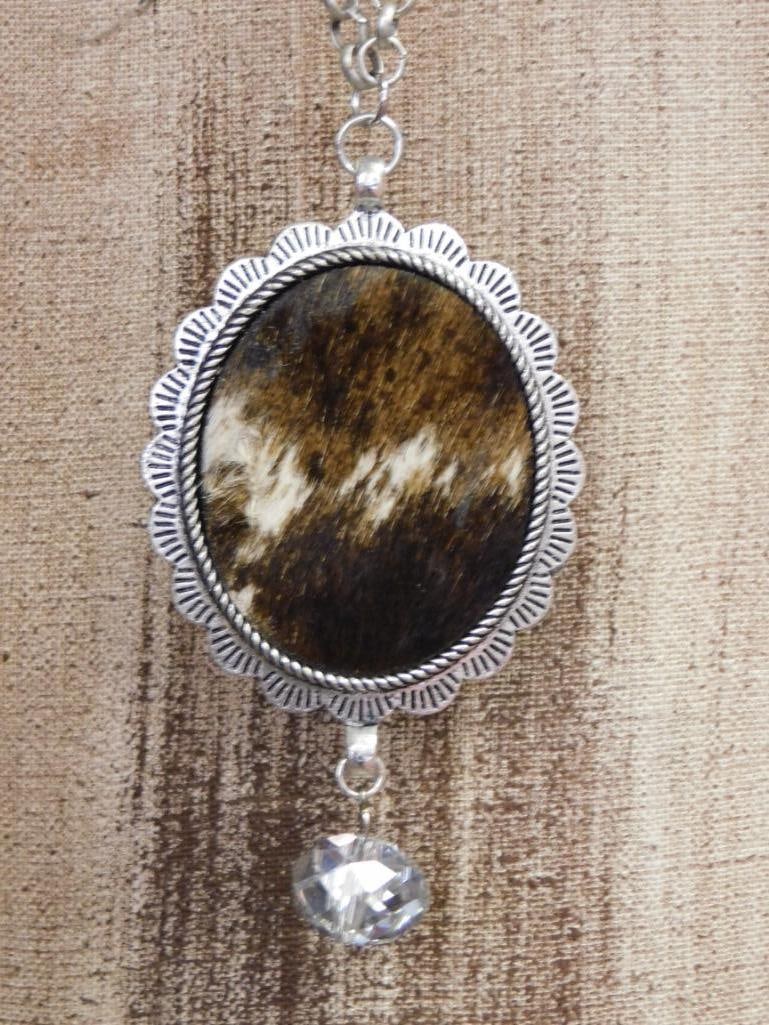 HATMAN ORIGINAL COW PRINT MEDALLION NECKLACE: HATMAN ORIGINAL COW PRINT MEDALLION NECKLACE