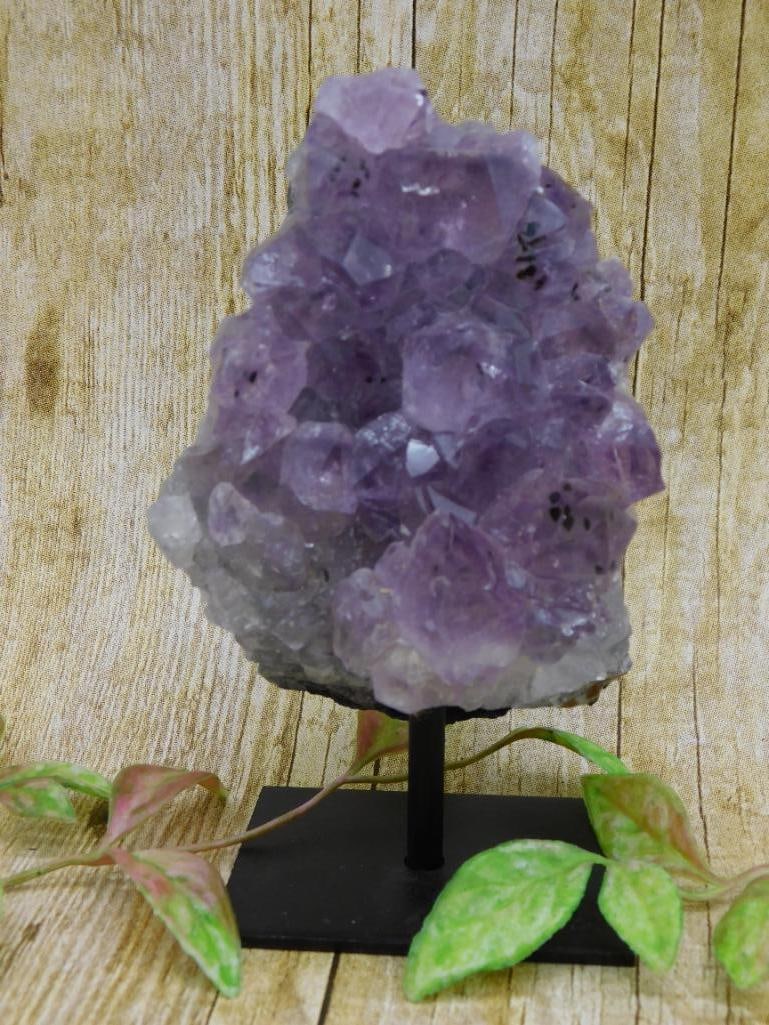 1 POUND AMETHYST DISPLAY ROCK STONE LAPIDARY SPECIMEN: 1 POUND AMETHYST DISPLAY ROCK STONE LAPIDARY SPECIMEN