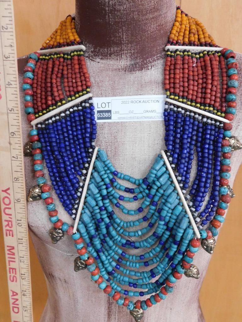 CEREMONIAL AFRICAN TRADE BEAD NECKLACE ROCK STONE LAPIDARY SPECIMEN: CEREMONIAL AFRICAN TRADE BEAD NECKLACE ROCK STONE LAPIDARY SPECIMEN