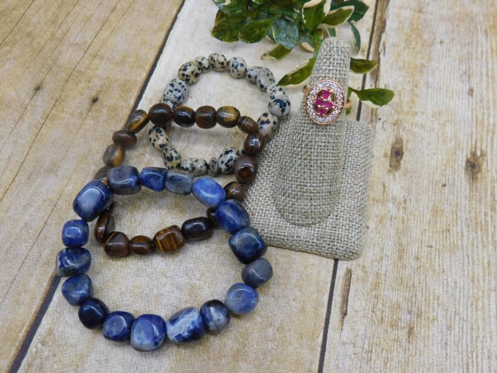 MIXED LOT ROCK STONE LAPIDARY SPECIMEN: MIXED LOT ROCK STONE LAPIDARY SPECIMEN