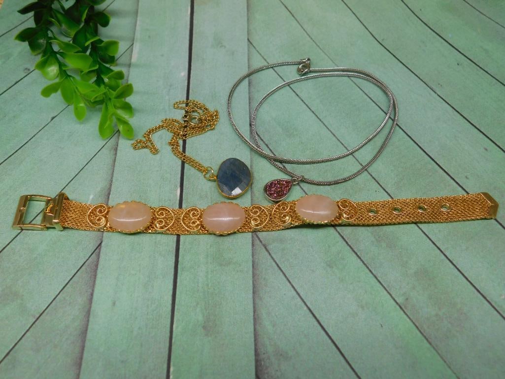 MIXED JEWELRY LOT ROCK STONE LAPIDARY SPECIMEN: MIXED JEWELRY LOT ROCK STONE LAPIDARY SPECIMEN