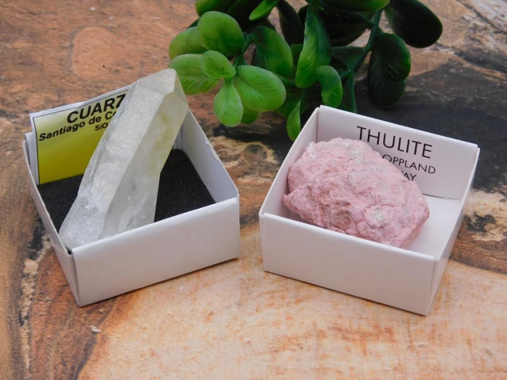 MIXED LOT ROCK STONE LAPIDARY SPECIMEN: MIXED LOT ROCK STONE LAPIDARY SPECIMEN