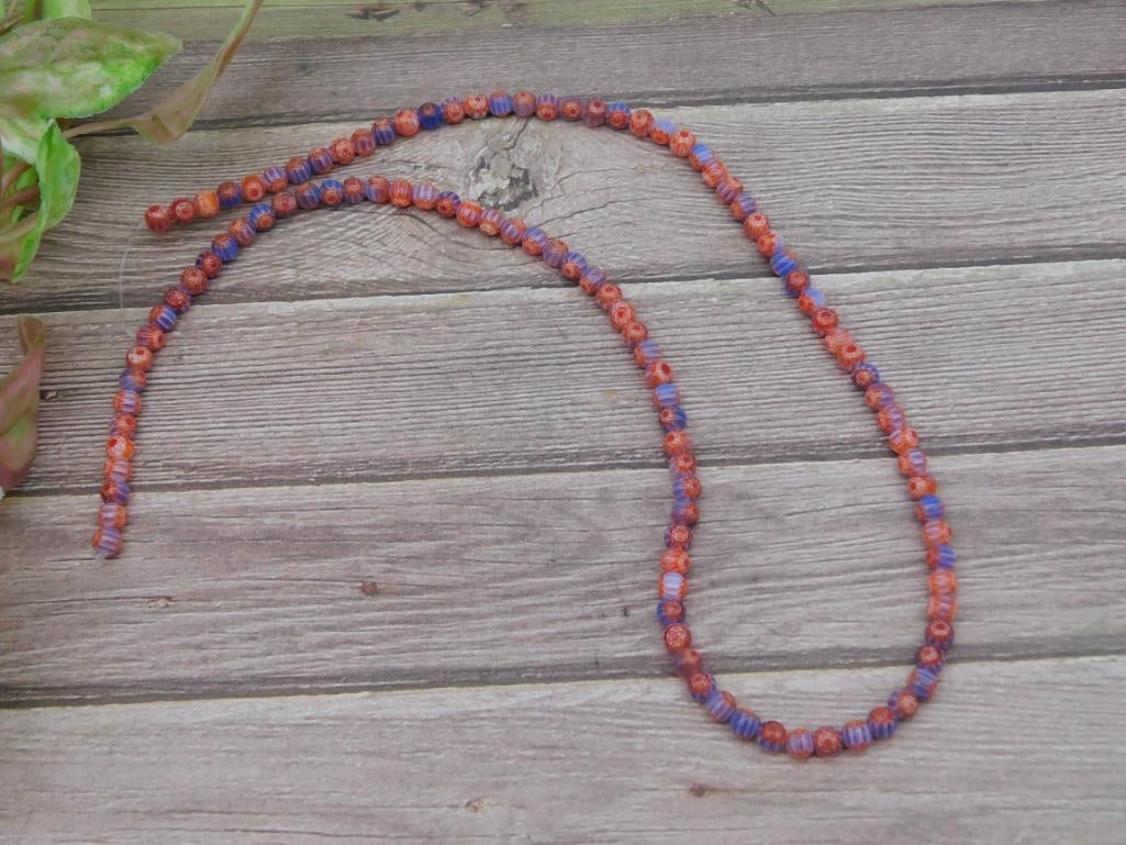 AFRICAN TRADE BEADS ROCK STONE LAPIDARY SPECIMEN: AFRICAN TRADE BEADS ROCK STONE LAPIDARY SPECIMEN