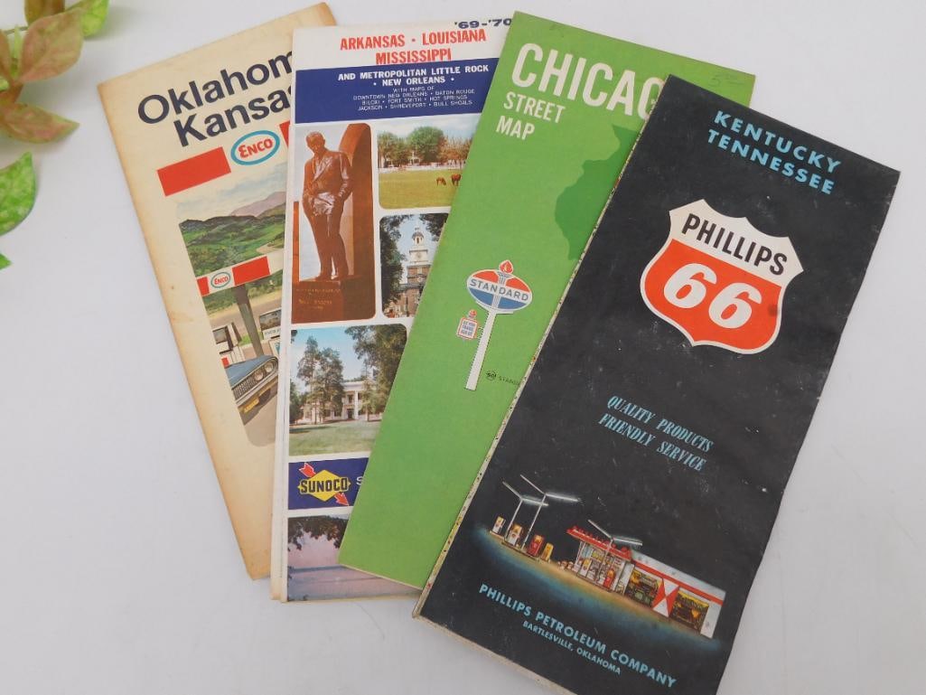 Lot of 4 Vintage Gas Station Road Maps: Lot of 4 Vintage Gas Station Road Maps