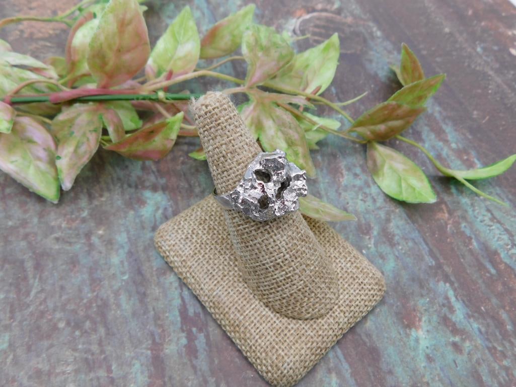 Silver-Toned Ring with Rough Nugget Design - 2