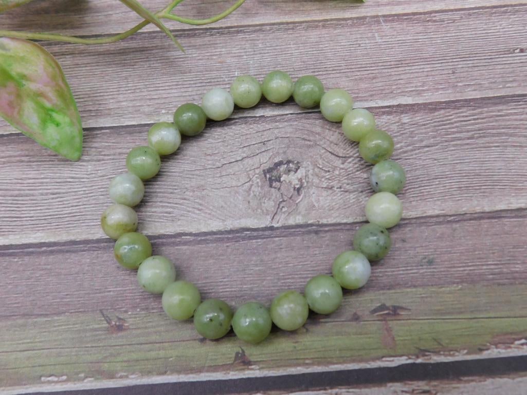 Green Beaded Stretch Bracelet: Green Beaded Stretch Bracelet