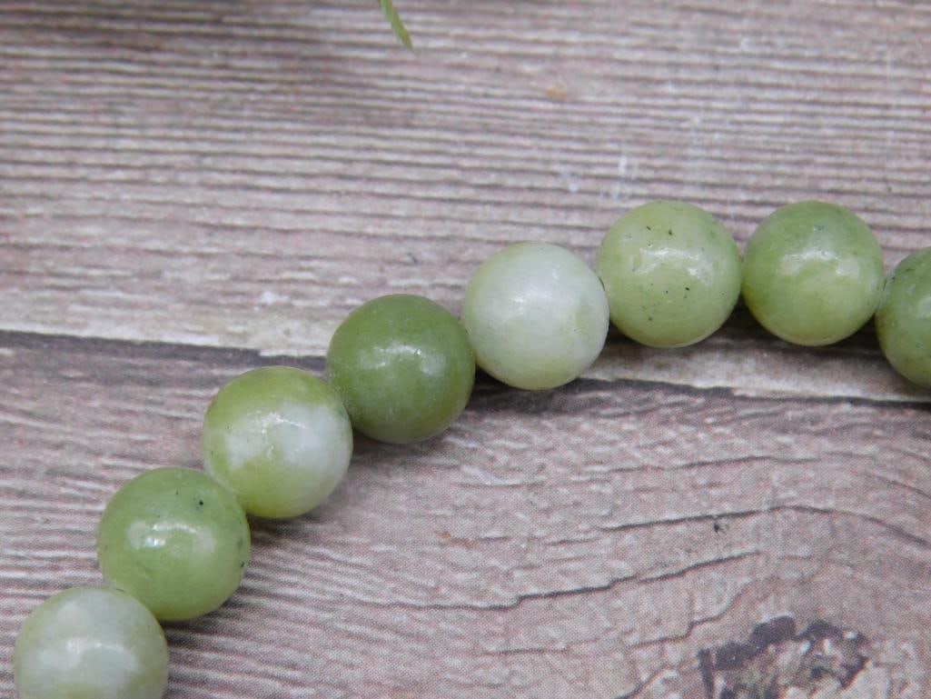 Green Beaded Stretch Bracelet - 2