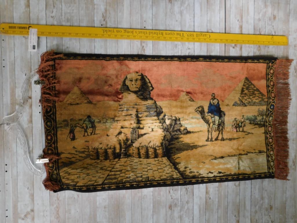 Decorative Rug Featuring the Sphinx and Pyramids - 4