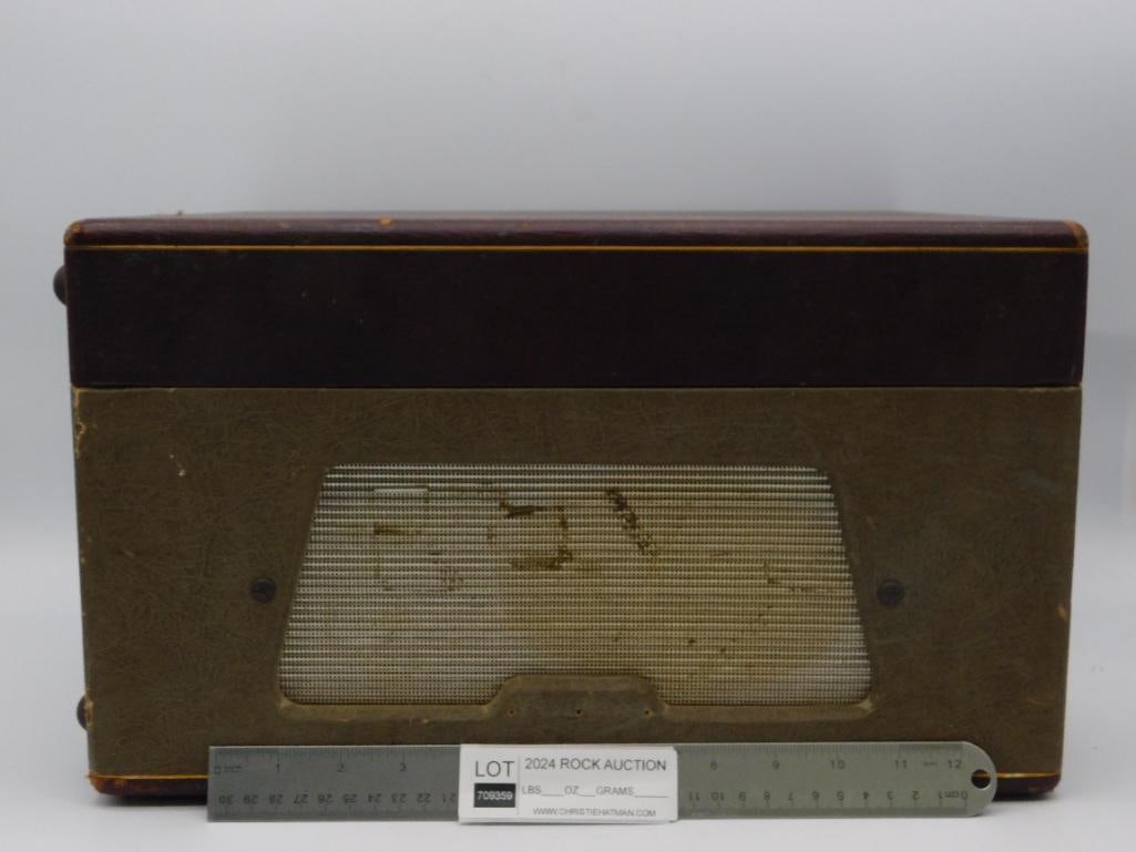 Vintage Portable Record Player in Case - 9