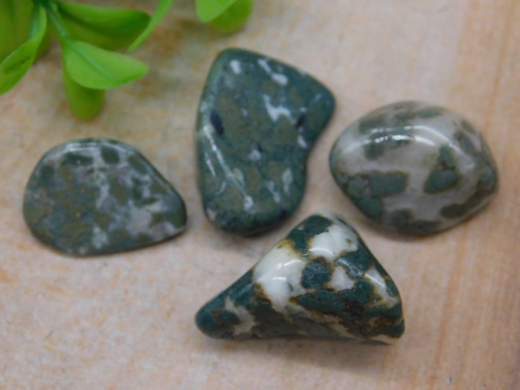 CAMOUFLAGE AGATE ROCK STONE LAPIDARY SPECIMEN: CAMOUFLAGE AGATE ROCK STONE LAPIDARY SPECIMEN