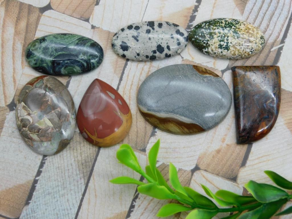 CABOCHONS ROCK STONE LAPIDARY SPECIMEN: CABOCHONS ROCK STONE LAPIDARY SPECIMEN