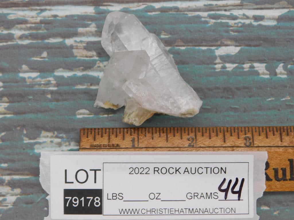 QUARTZ ROCK STONE LAPIDARY SPECIMEN - 2