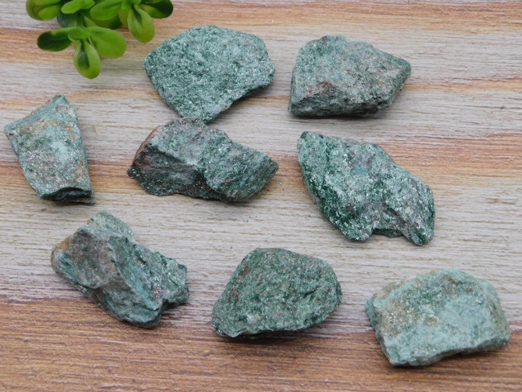 ROCK STONE LAPIDARY SPECIMEN: ROCK STONE LAPIDARY SPECIMEN