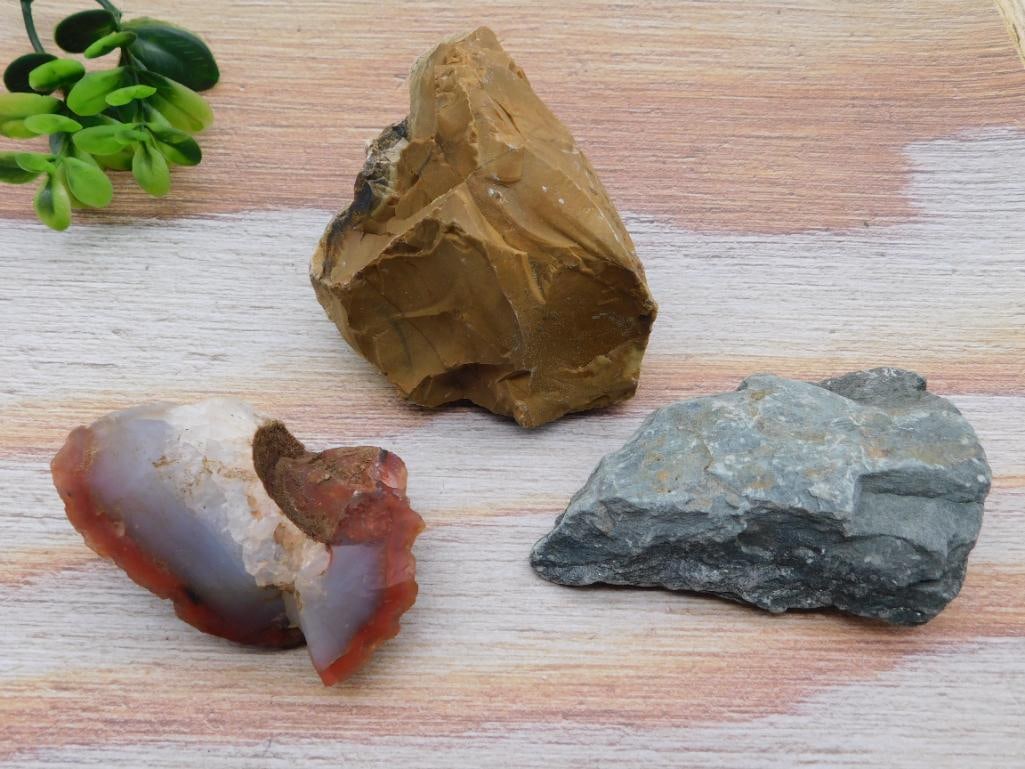 MIXED LOT ROCK STONE LAPIDARY SPECIMEN: MIXED LOT ROCK STONE LAPIDARY SPECIMEN