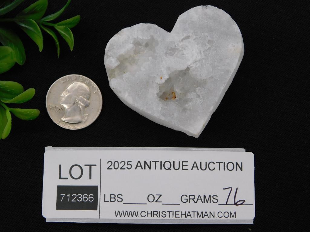 GEODE HEART ROCK STONE LAPIDARY SPECIMEN - 2