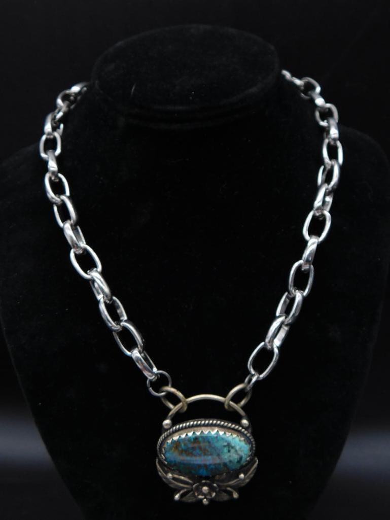 SHATTUCKITE PENDANT WITH INTRICATE TOOLING ON CHAIN NECKLACE: SHATTUCKITE PENDANT WITH INTRICATE TOOLING ON CHAIN NECKLACE