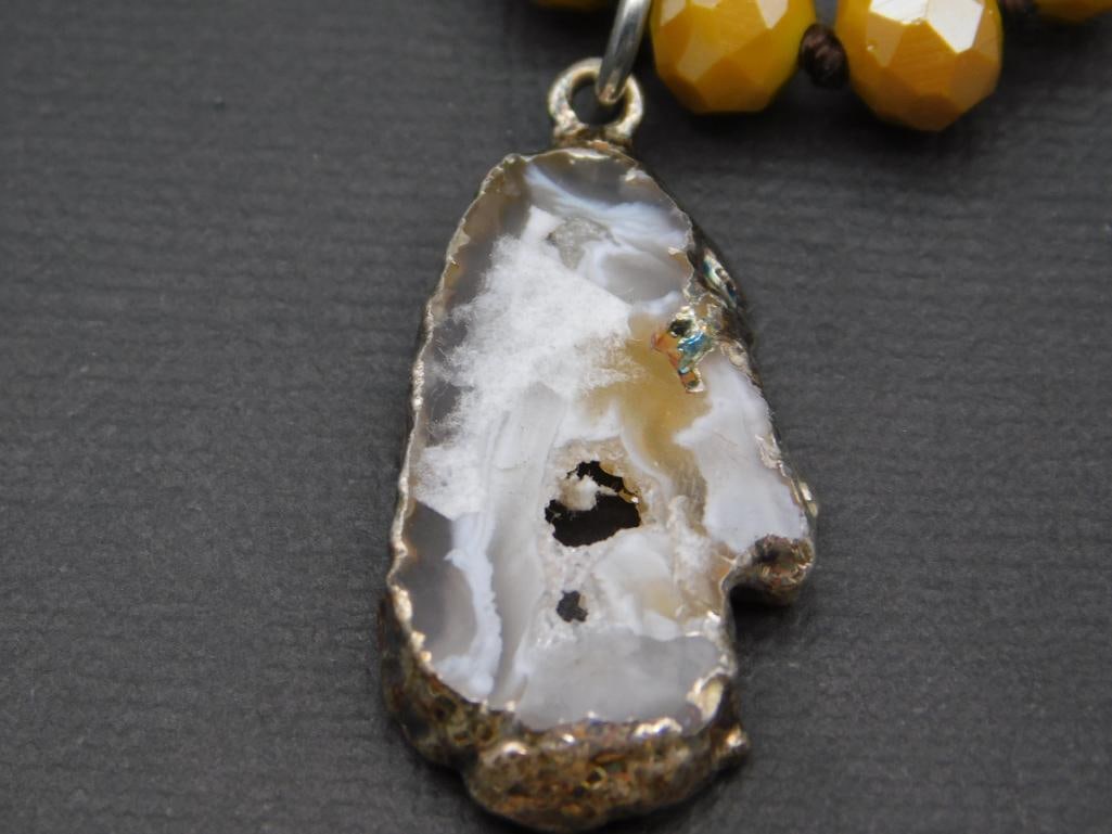 GEODE SLICE PENDANT ON SPARKLE BEAD NECKLACE - 2