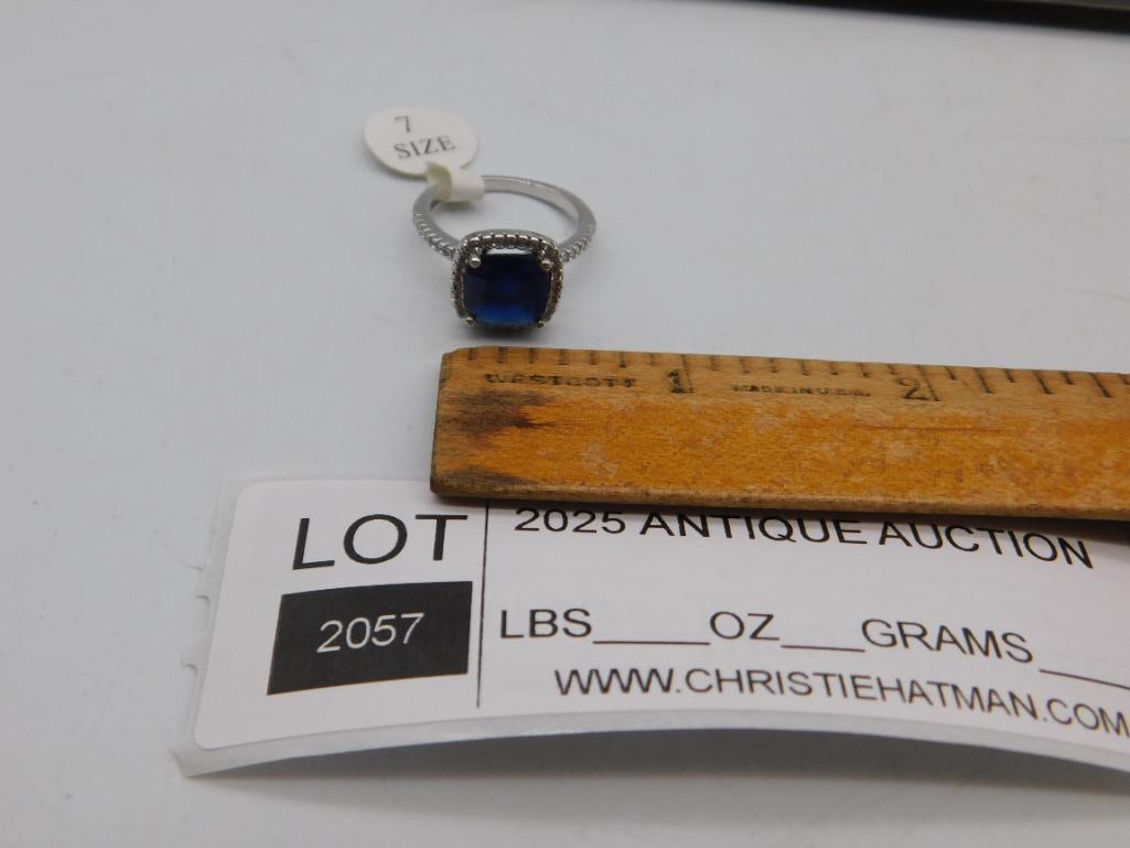 STONE RING ROCK STONE LAPIDARY SPECIMEN - 4