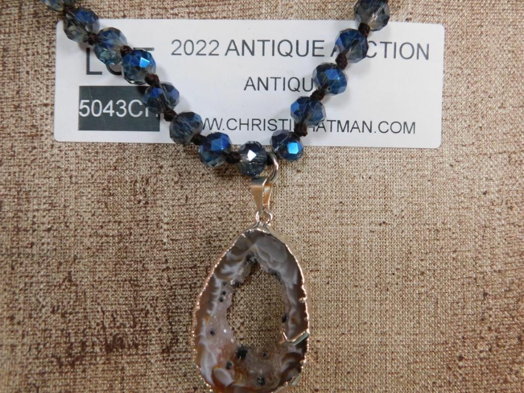GEODE SLICE PENDANT ON SPARKLE BEAD NECKLACE - 4