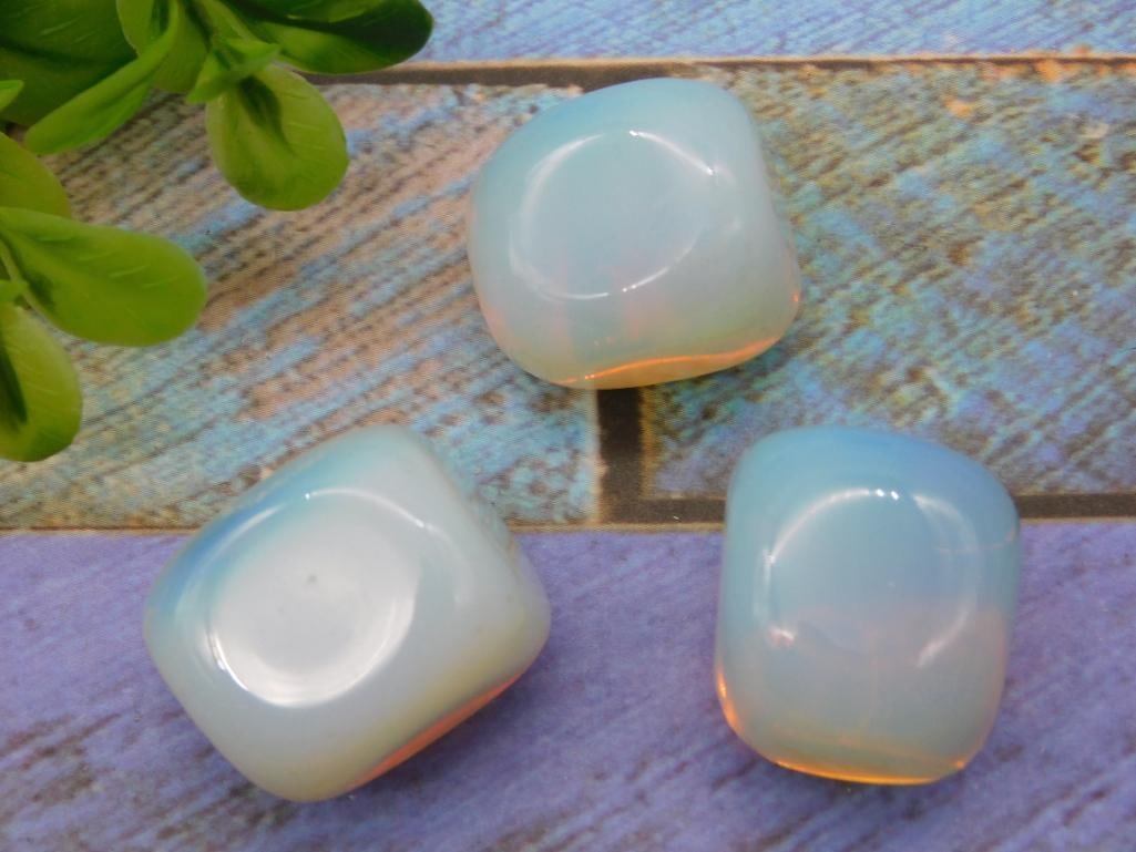 OPALITE ROCK STONE LAPIDARY SPECIMEN: OPALITE ROCK STONE LAPIDARY SPECIMEN