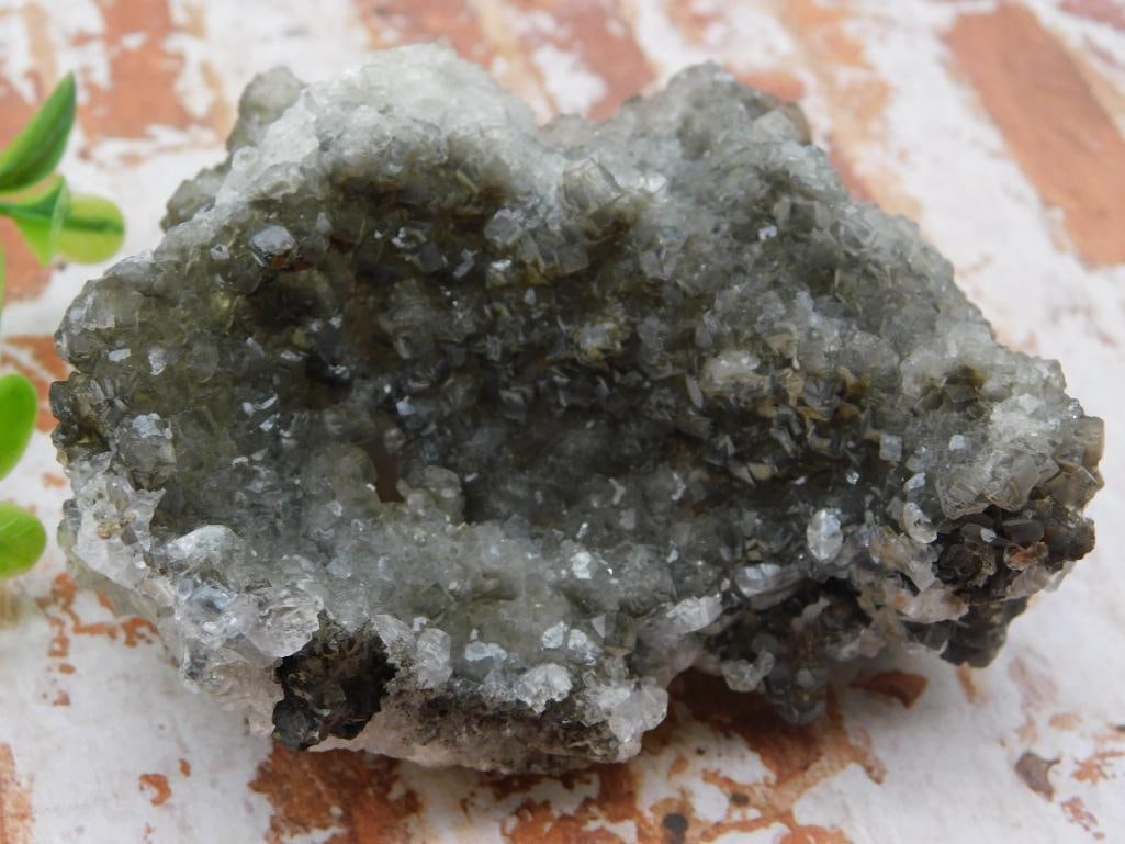 ROCK STONE LAPIDARY SPECIMEN: ROCK STONE LAPIDARY SPECIMEN