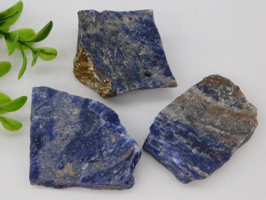 SODALITE ROCK STONE LAPIDARY SPECIMEN: SODALITE ROCK STONE LAPIDARY SPECIMEN