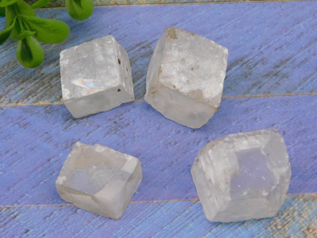 ICELANDIC SPAR ROCK STONE LAPIDARY SPECIMEN: ICELANDIC SPAR ROCK STONE LAPIDARY SPECIMEN