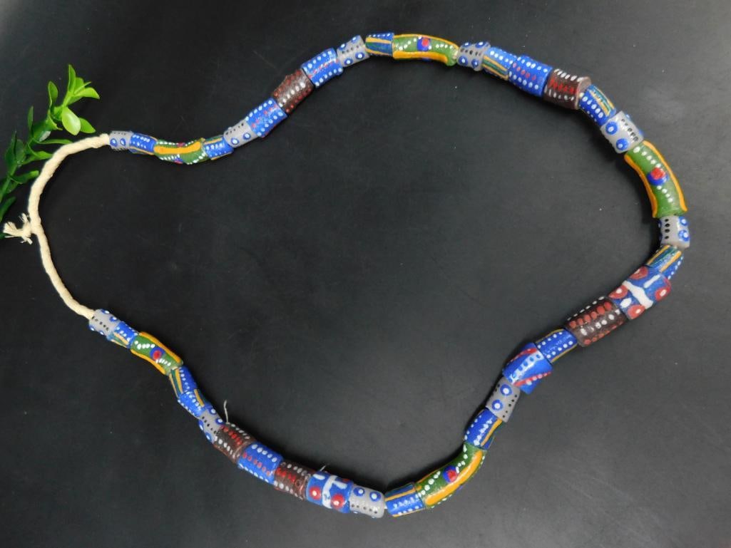 AFRICAN TRADE BEADS ROCK STONE LAPIDARY SPECIMEN: AFRICAN TRADE BEADS ROCK STONE LAPIDARY SPECIMEN