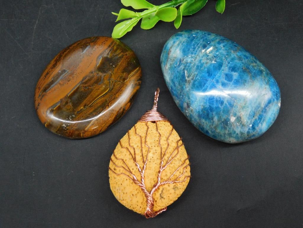 MIXED LOT ROCK STONE LAPIDARY SPECIMEN: MIXED LOT ROCK STONE LAPIDARY SPECIMEN