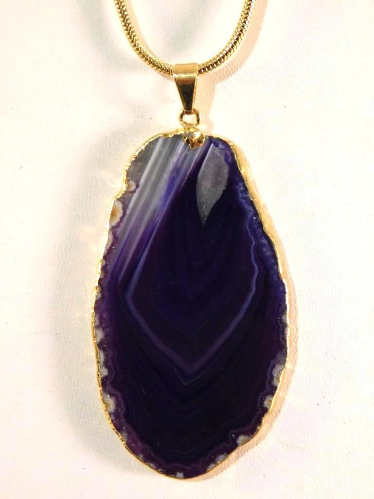 AGATE SLICE PENDANT ON CHAIN ROCK STONE LAPIDARY SPECIMEN: AGATE SLICE PENDANT ON CHAIN ROCK STONE LAPIDARY SPECIMEN