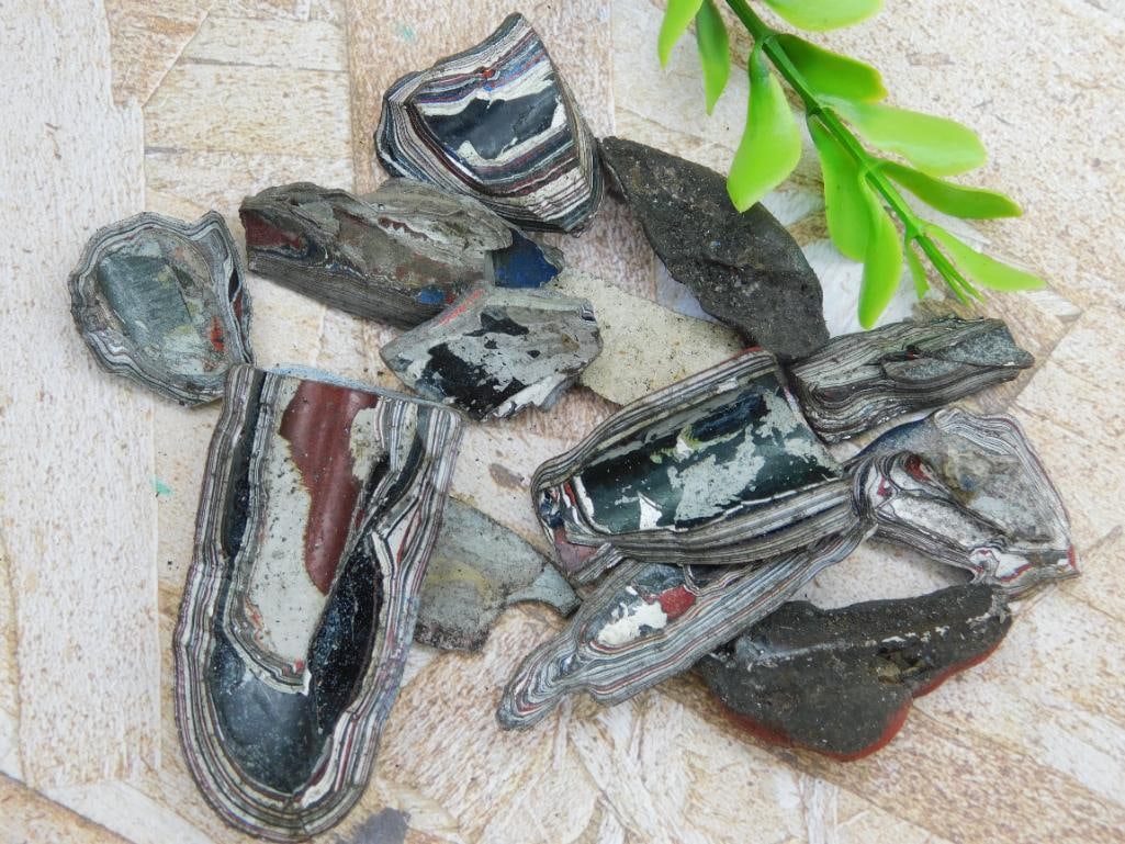 FORDITE MOTOR CITY AGATE ROCK STONE LAPIDARY SPECIMEN: FORDITE MOTOR CITY AGATE ROCK STONE LAPIDARY SPECIMEN