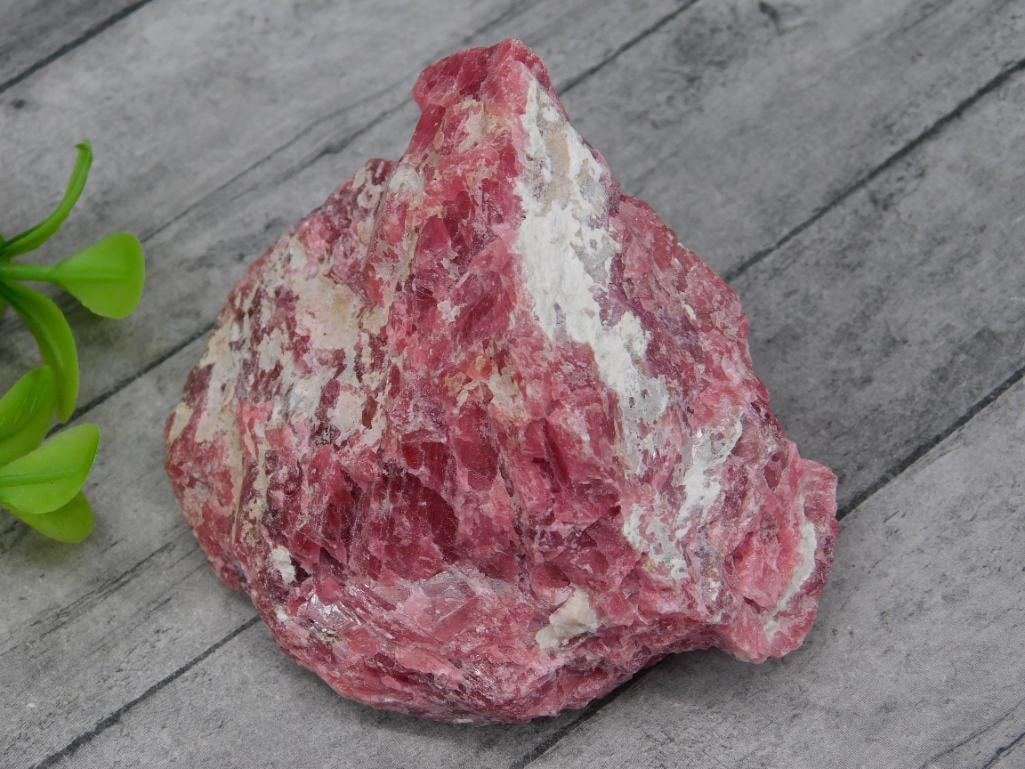 GEM RHODONITE ROCK STONE LAPIDARY SPECIMEN (1 of 3)