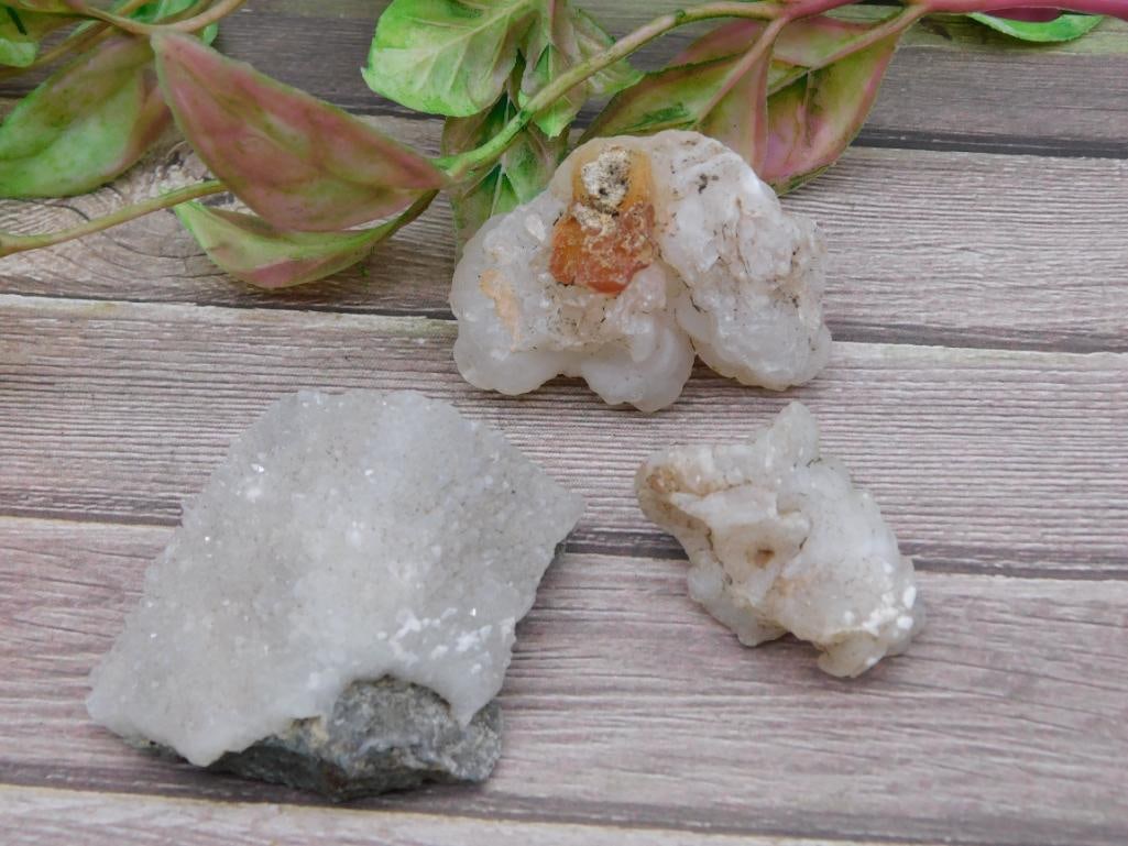 ROCK STONE LAPIDARY SPECIMEN - 2