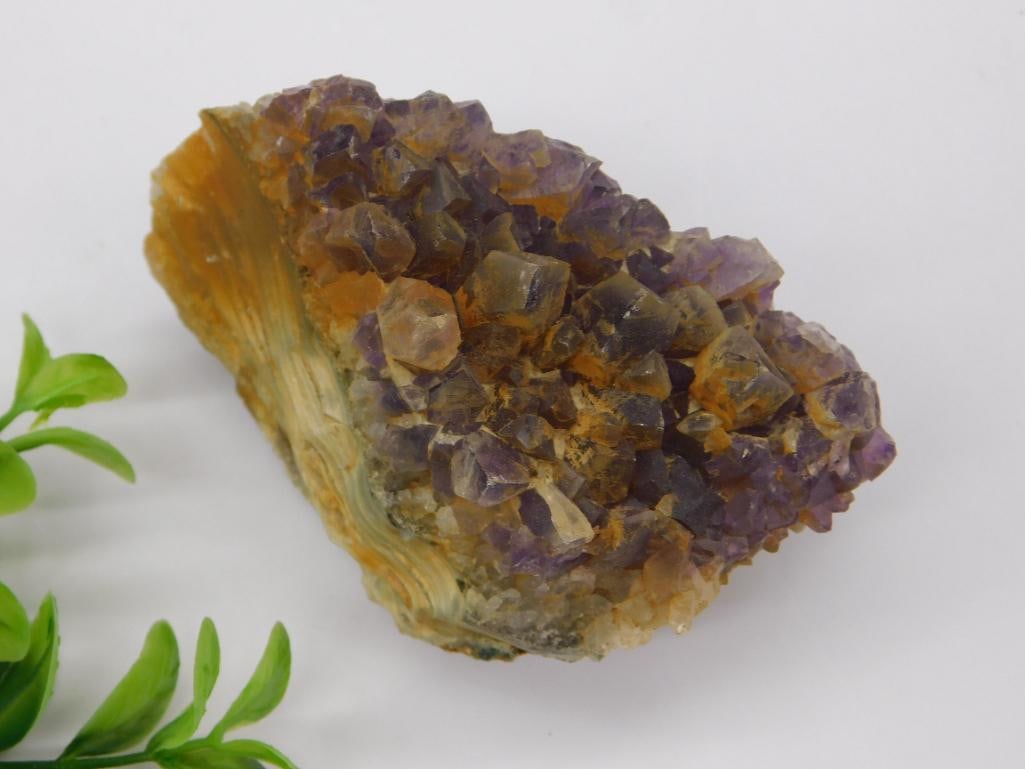 AMETHYST ROCK STONE LAPIDARY SPECIMEN (1 of 2)