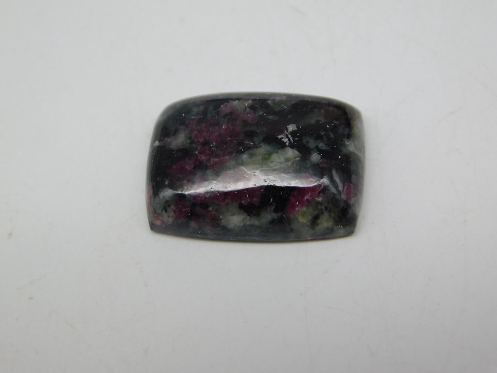 EUDIALYTE CABOCHON ROCK STONE LAPIDARY SPECIMEN: EUDIALYTE CABOCHON ROCK STONE LAPIDARY SPECIMEN