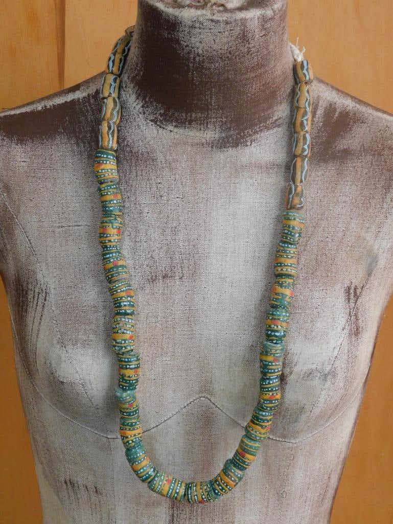 AFRICAN TRADE BEADS ROCK STONE LAPIDARY SPECIMEN: AFRICAN TRADE BEADS ROCK STONE LAPIDARY SPECIMEN