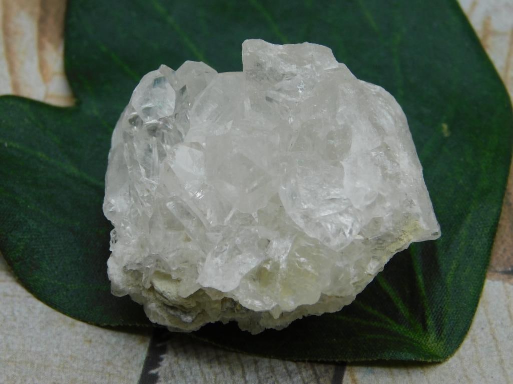 QUARTZ ROCK STONE LAPIDARY SPECIMEN: QUARTZ ROCK STONE LAPIDARY SPECIMEN