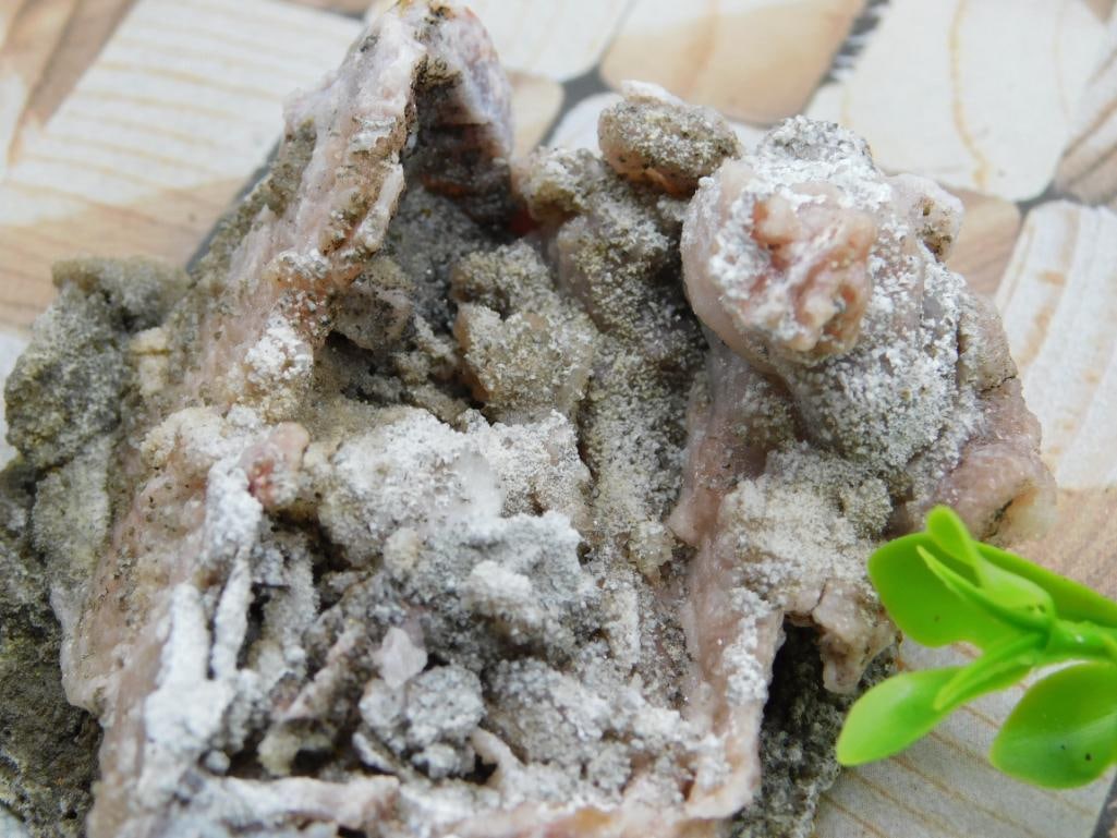 CAVE GEODE ROCK STONE LAPIDARY SPECIMEN - 2