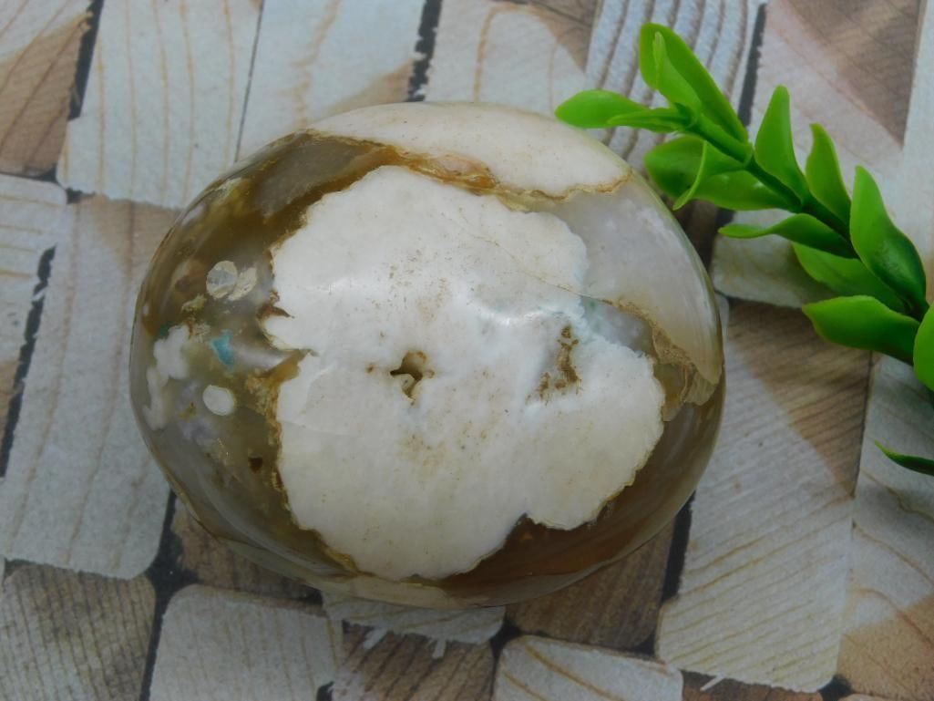 HATMANS FLOWER PETAL AGATE ROCK STONE LAPIDARY SPECIMEN (1 of 2)