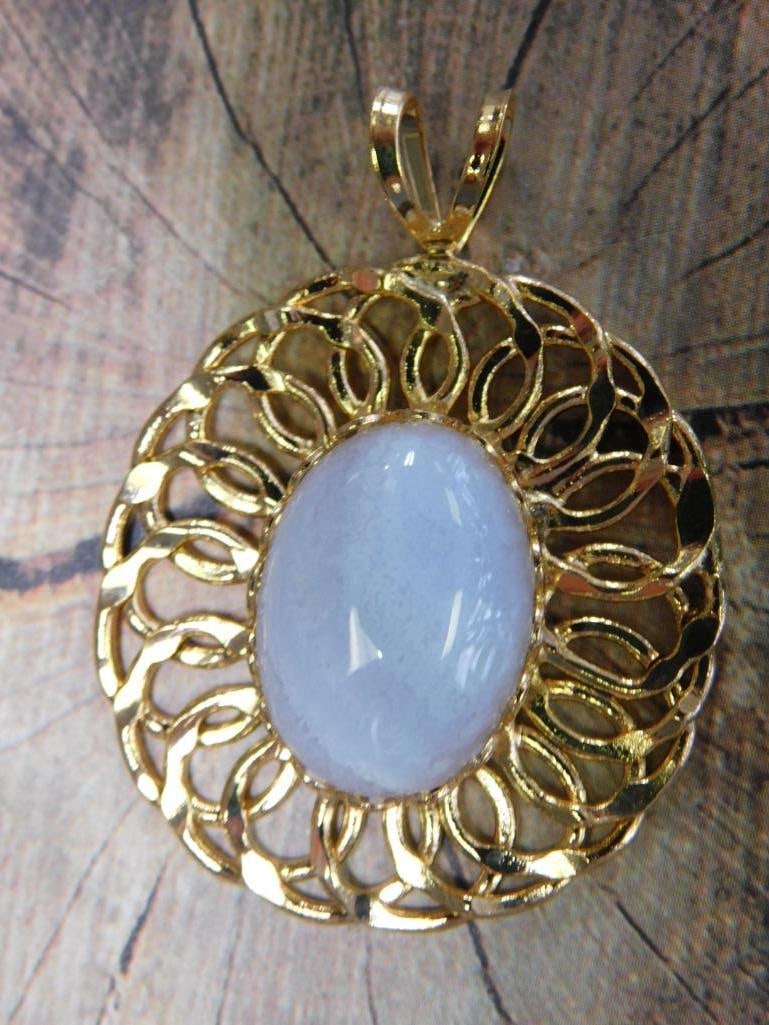 GENUINE STONE PENDANT ROCK STONE LAPIDARY SPECIMEN: GENUINE STONE PENDANT ROCK STONE LAPIDARY SPECIMEN