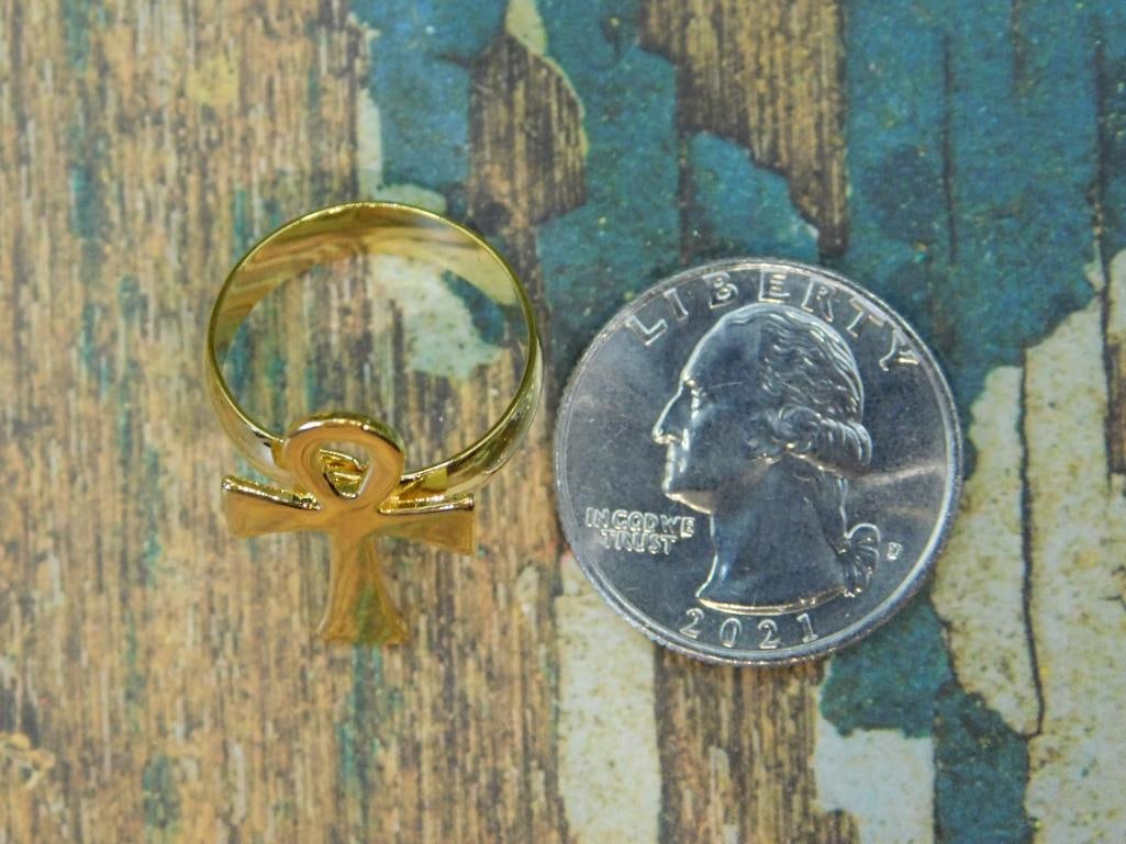 ANKH RING ROCK STONE LAPIDARY SPECIMEN - 4