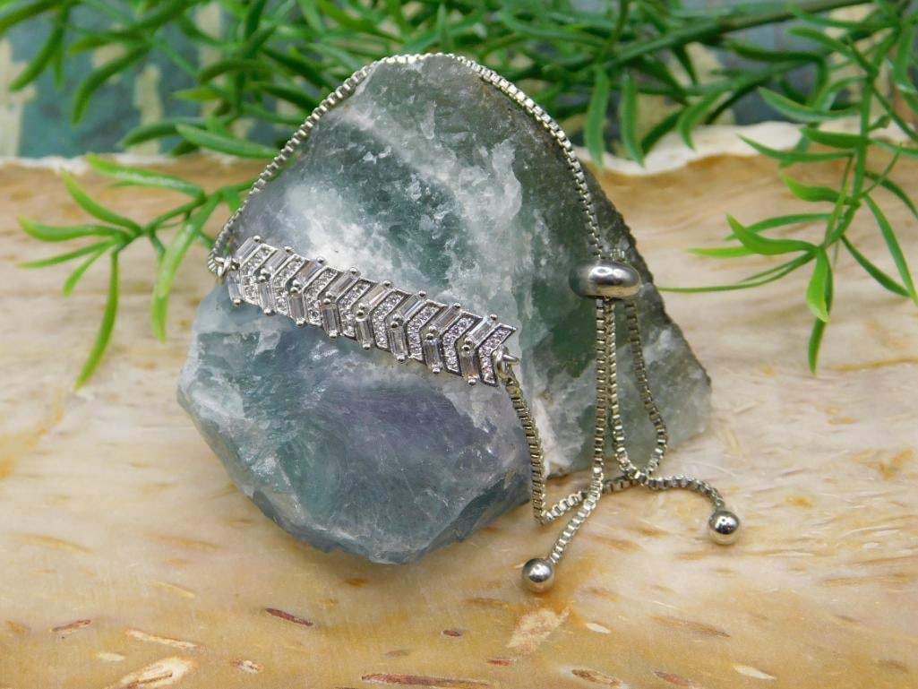 GENUINE STONE ADJUSTABLE BRACELET ROCK STONE LAPIDARY SPECIMEN: GENUINE STONE ADJUSTABLE BRACELET ROCK STONE LAPIDARY SPECIMEN