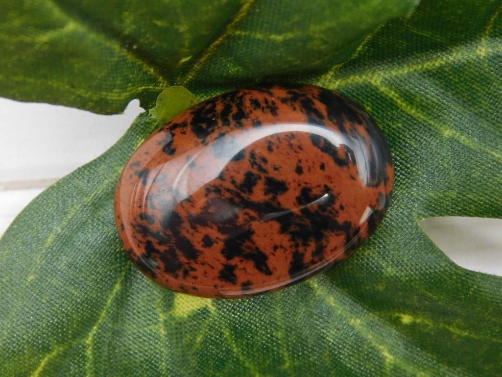 MAHOGANY OBSIDIAN CABOCHON ROCK STONE LAPIDARY SPECIMEN: MAHOGANY OBSIDIAN CABOCHON ROCK STONE LAPIDARY SPECIMEN