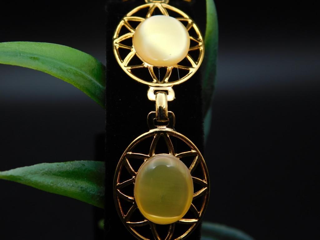 CATS EYE BRACELET ROCK STONE LAPIDARY SPECIMEN: CATS EYE BRACELET ROCK STONE LAPIDARY SPECIMEN